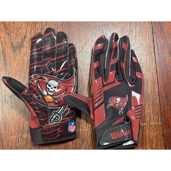 Tampa Bay Buccaneers NFL Team Logo Stretch Youth Receiver Gloves Black / Red - Picture 1 of 8
